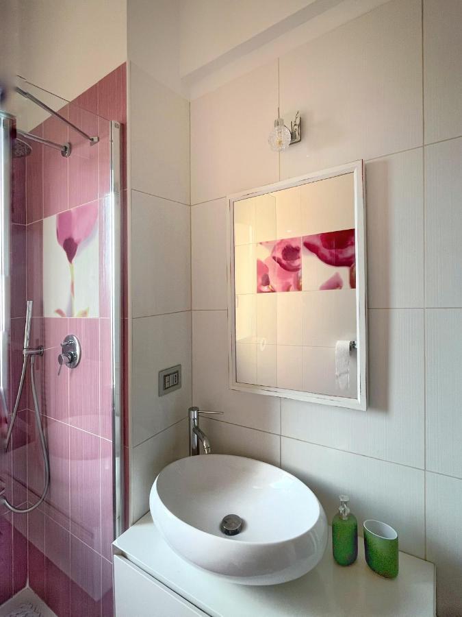 Il Nido Di Giraben Appartement Savona Buitenkant foto