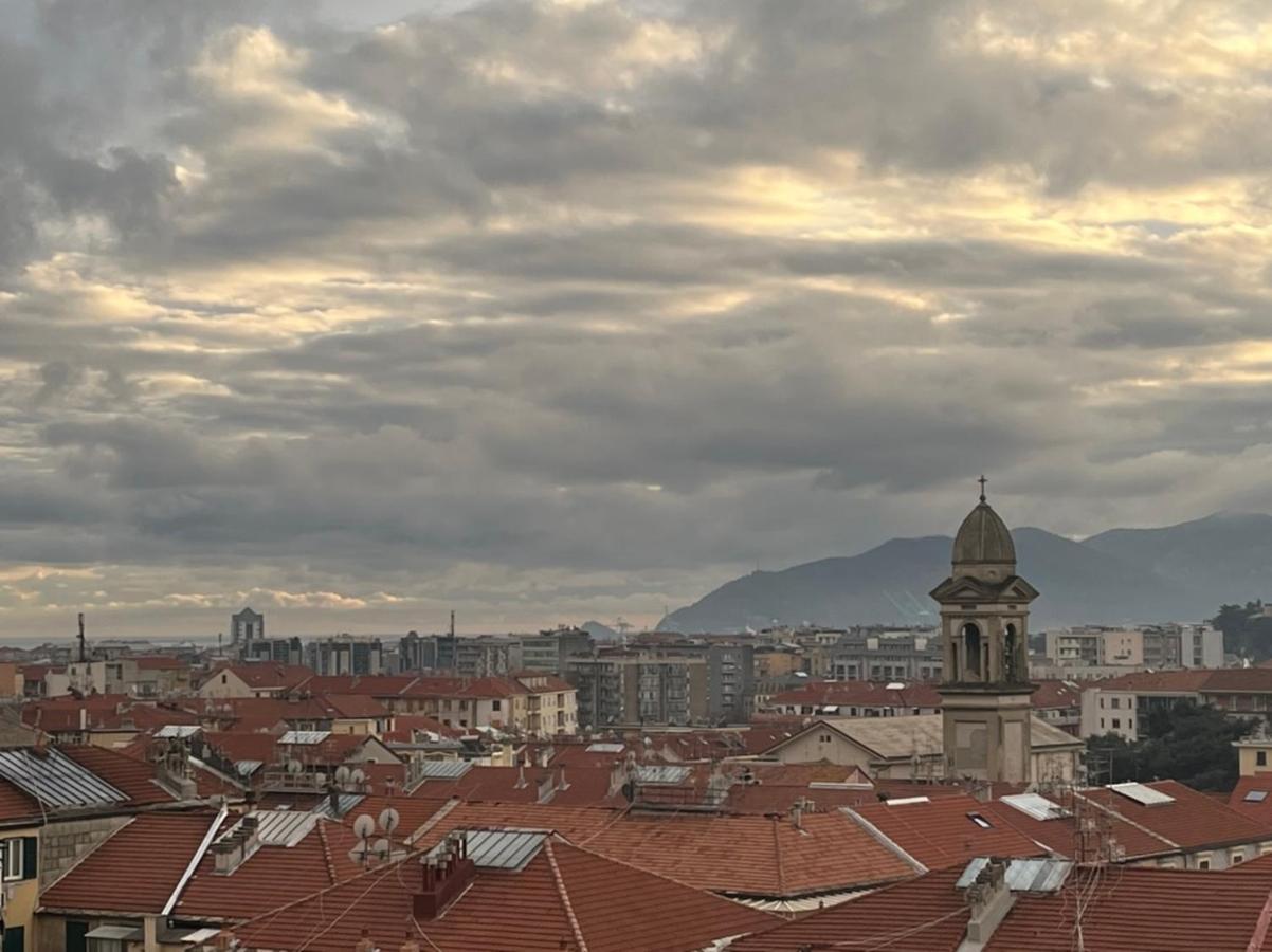 Il Nido Di Giraben Appartement Savona Buitenkant foto